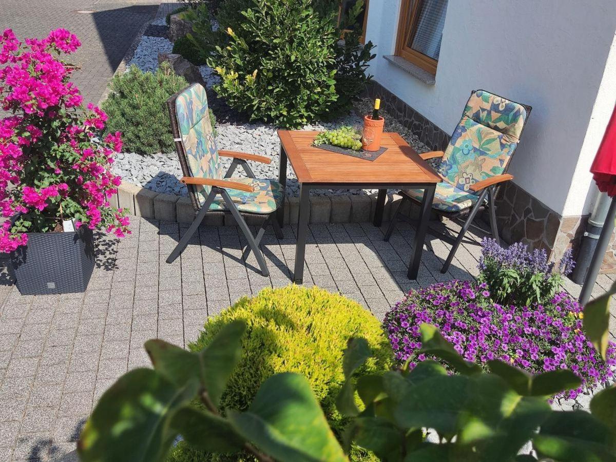 Ferienwohnung Moselzeit Alken Buitenkant foto